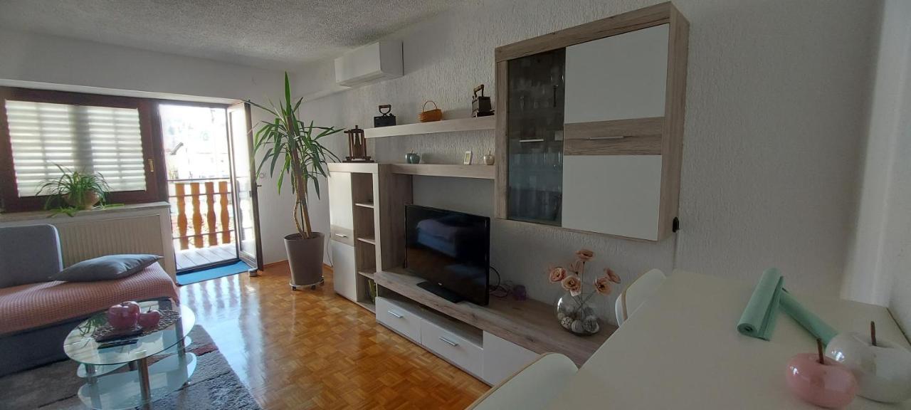 Apartma Pr' Ivani Miskorinovi Breginj Exteriér fotografie